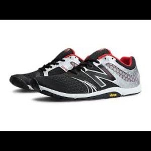 New Balance Minimus 20v3 Cross Training shoes